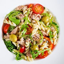 Ton Balıklı Salata